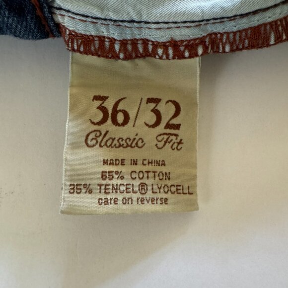 Tommy Bahama Classic Fit Jeans for Men - Picture 5 of 6